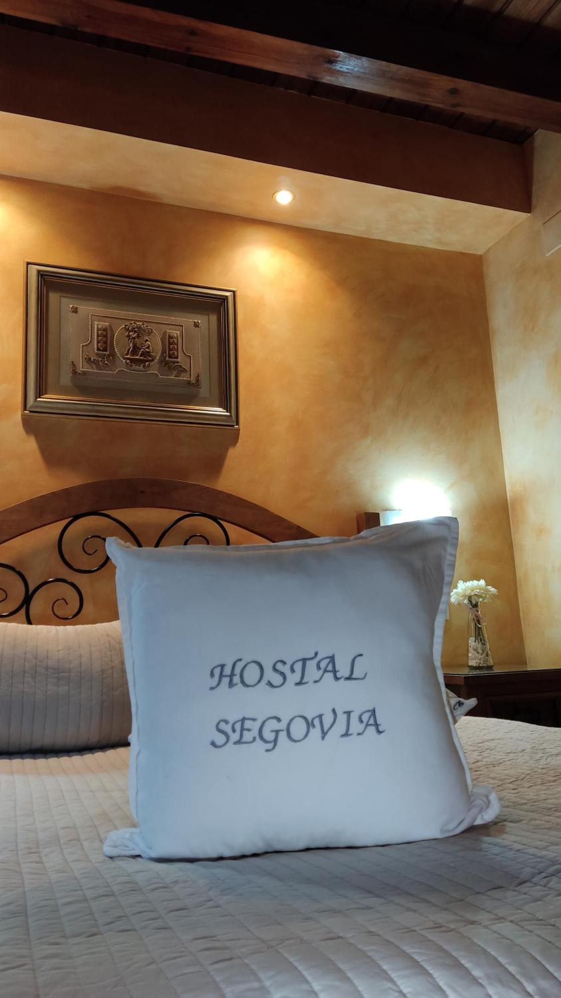 Hostal Segovia Adults Only Hotel Room photo